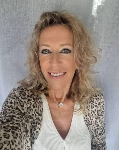 Carinetirtin 43 ans Yssingeaux
