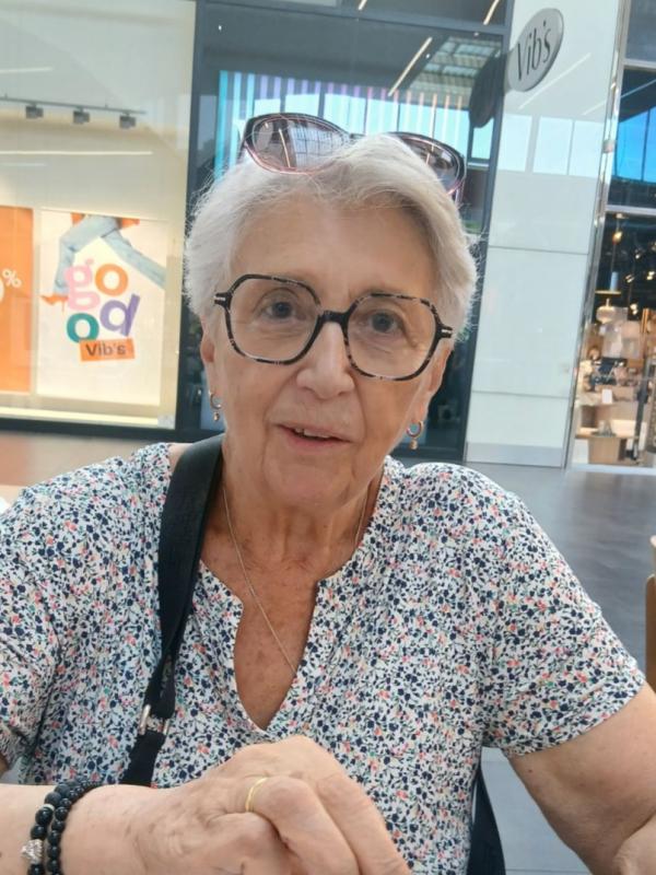Josette  80 ans Castelginest