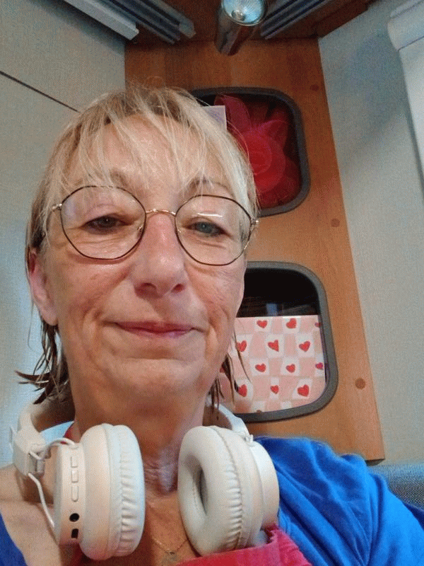 Frederique  56 ans Saint Hilaire Saint Florent