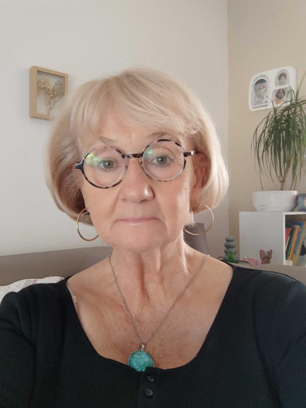 stessy 66 ans Dainville