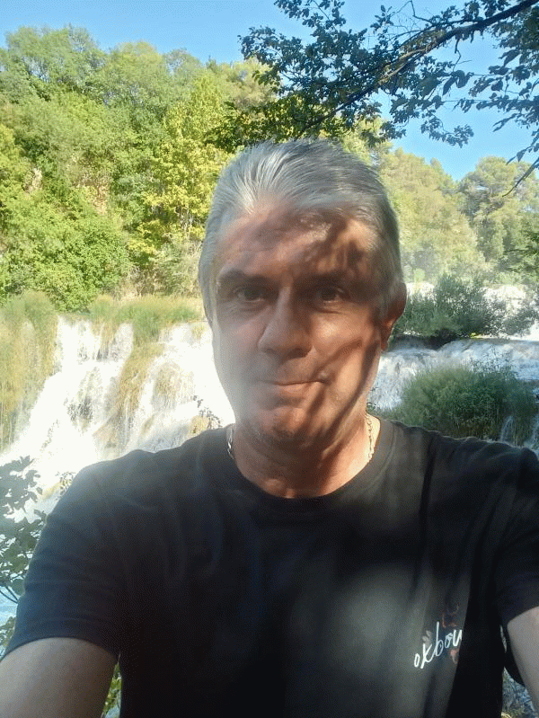 Franck  56 ans Annonay