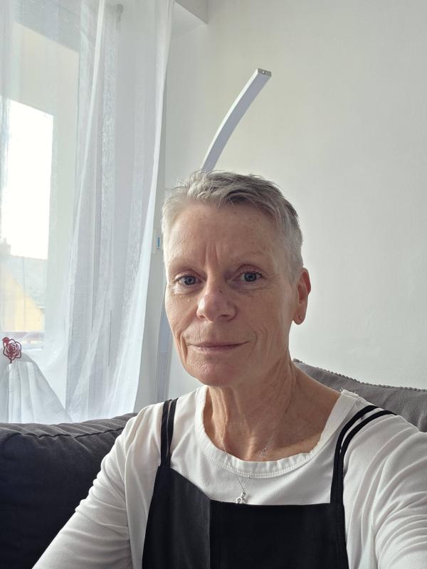 Sylvie 56 ans Saint Nazaire