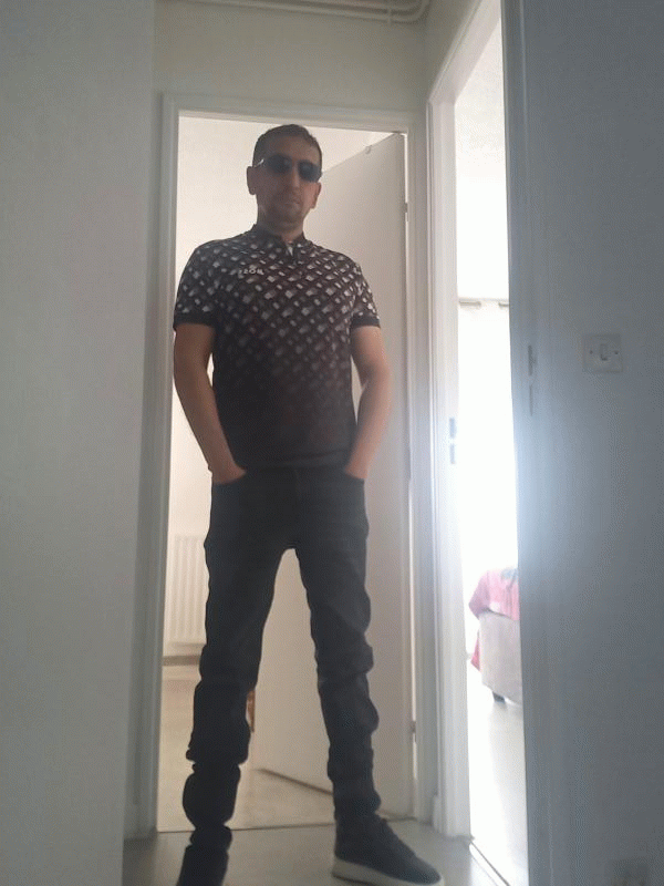 celibPTtoi 51 ans lyon 8eme arrondissement