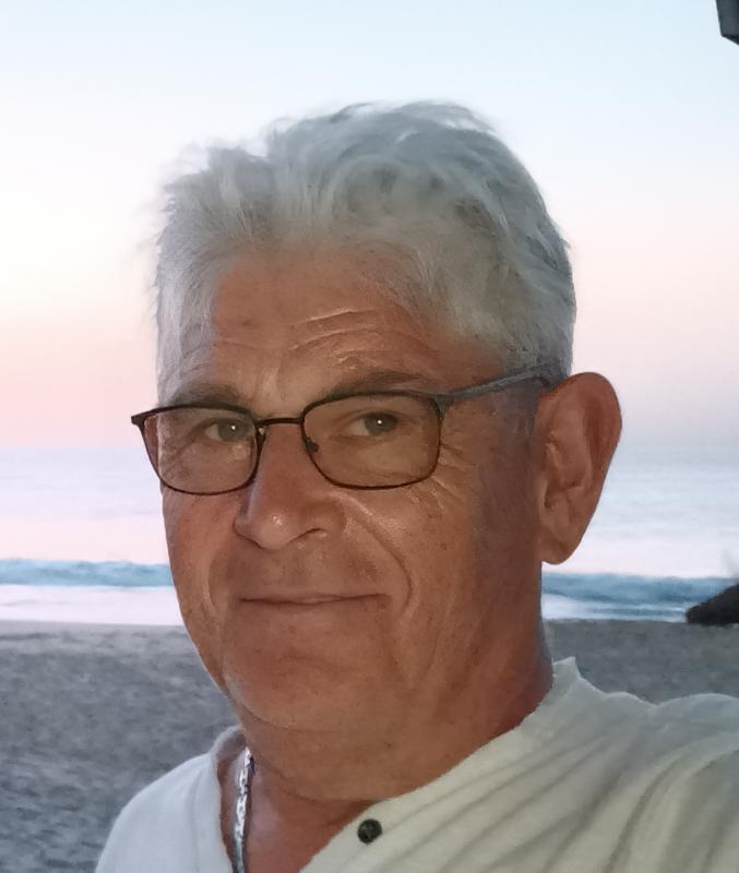 Yviot 74 ans Angers