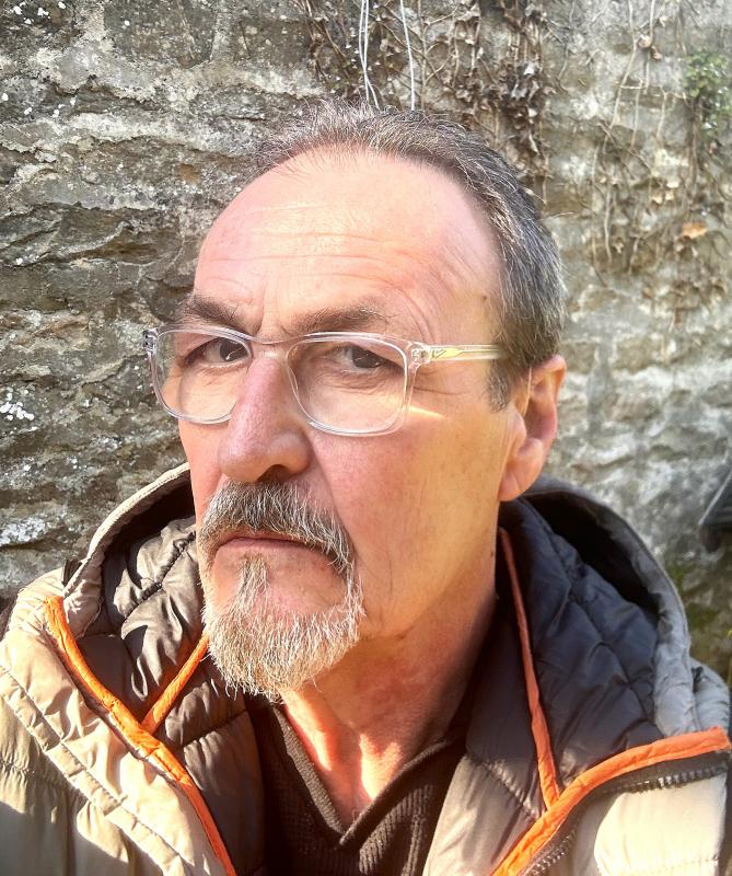 Fafa 61 ans Bazeilles