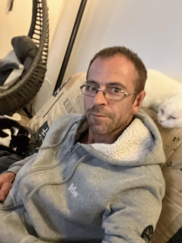 Jeremy 40 ans Épône