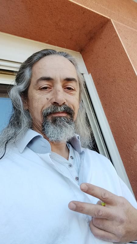 Skyman  44 ans Carbonne