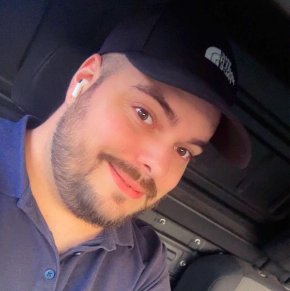 Brandon 31 ans Saint Usuge