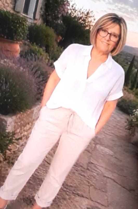 Marie 68 ans Fleurville