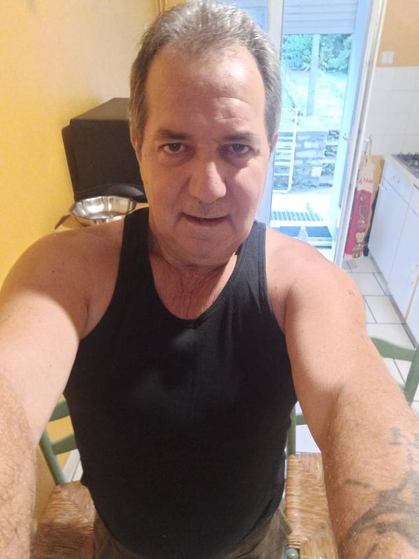 Sylvain 61 ans Poitiers