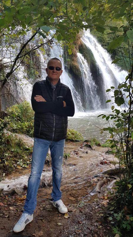 Vincent  49 ans Besançon