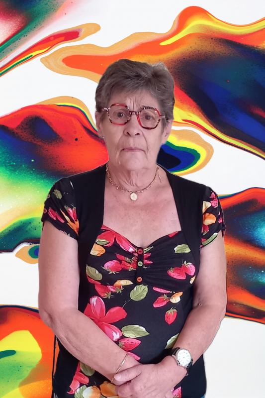 Claire  67 ans Brest