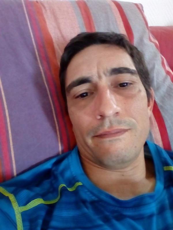 Marc 52 ans Cournon d'Auvergne