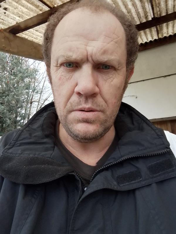 Emmanuel Leloup 54 ans Saint Denis de Jouhet