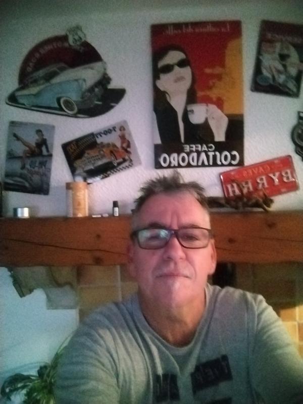 Tino 62 ans Annecy
