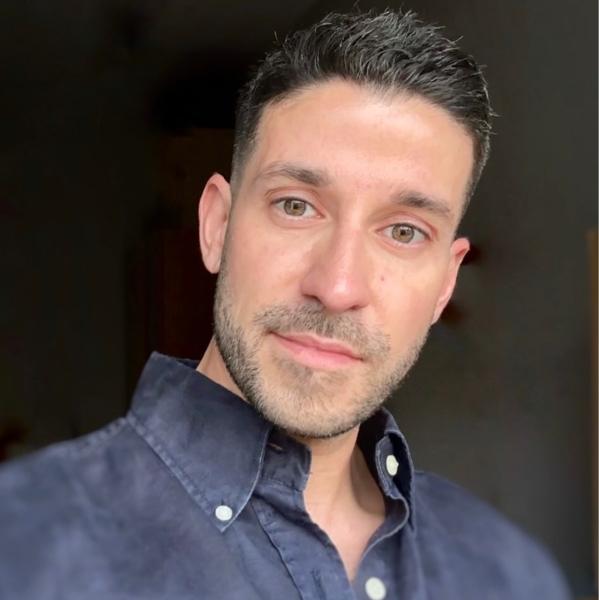 davide 47 ans Briord