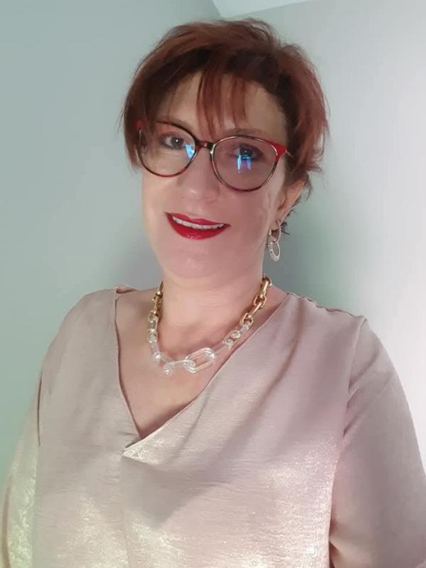 Helene 42 ans Malguénac