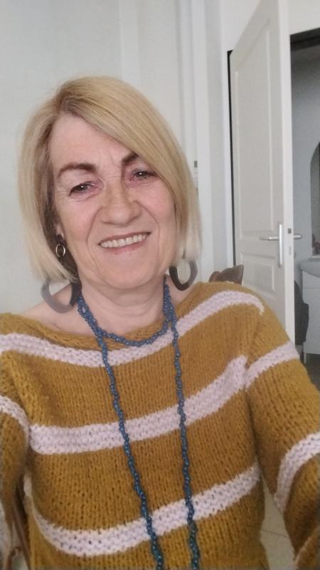 Marie  62 ans Rochefort
