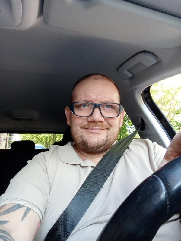 Michel Fred  44 ans Metz