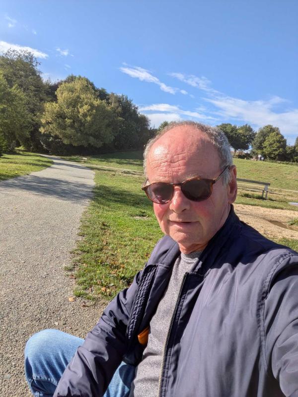Luc 62 ans Rennes