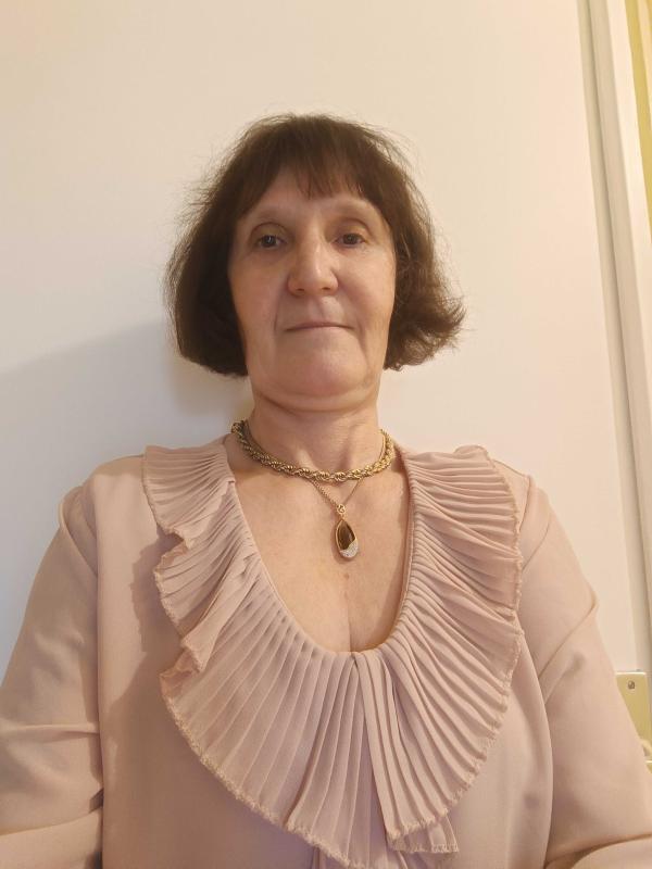 Antoinette Brisset 57 ans Saint Ouen de Thouberville