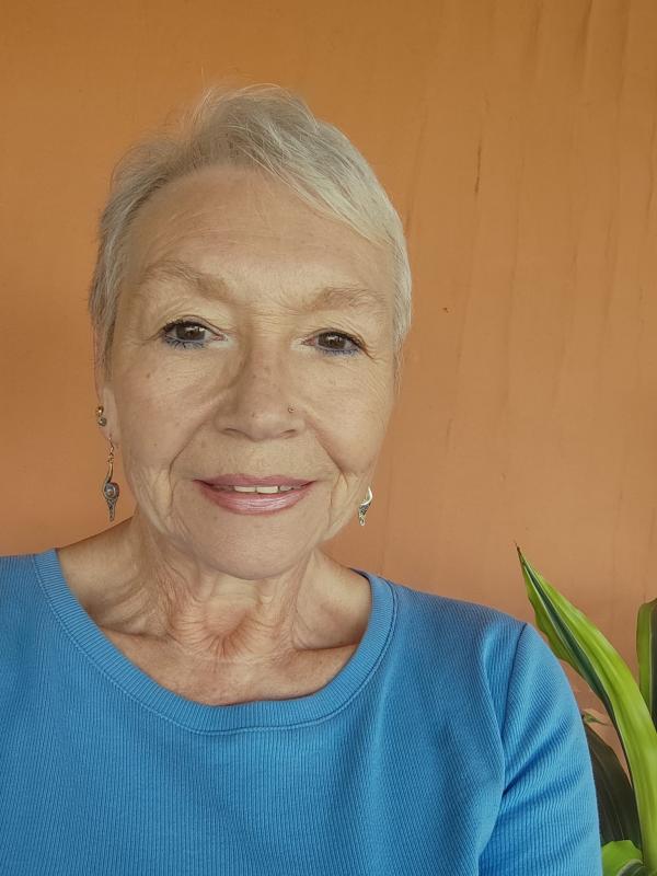 Evy 70 ans Espéraza