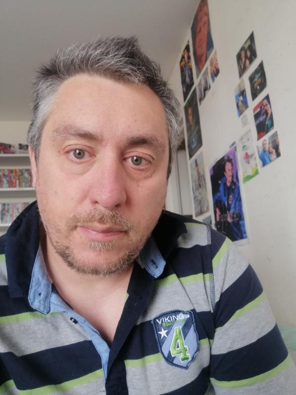 Romain 47 ans Nevers