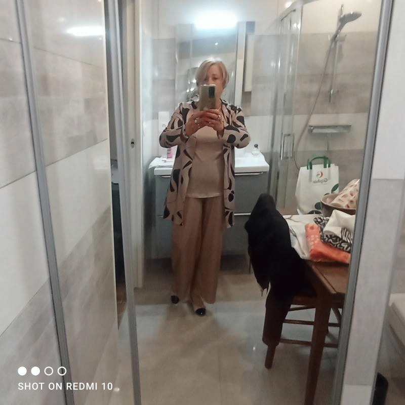 Michèle  72 ans Les Ormes