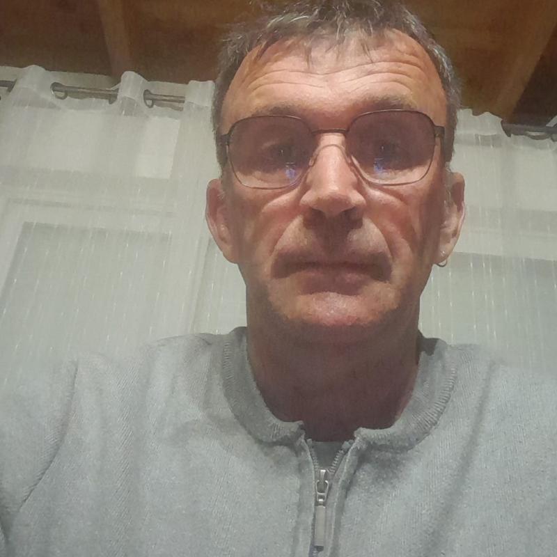 Domi 56 ans Montesquieu
