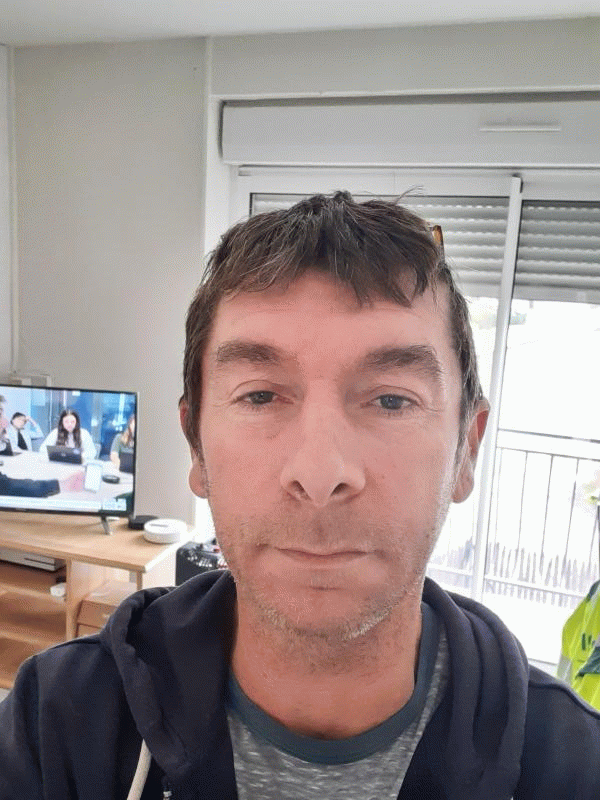 Sébastien  44 ans La Couronne