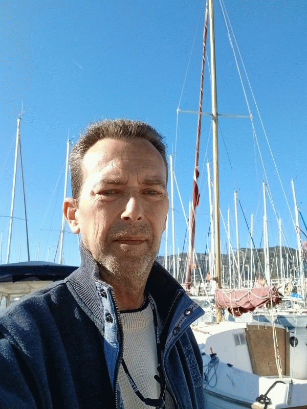 John  60 ans Toulon