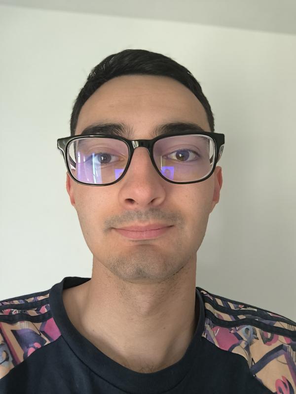 Lubin 21 ans Chalon sur Saône