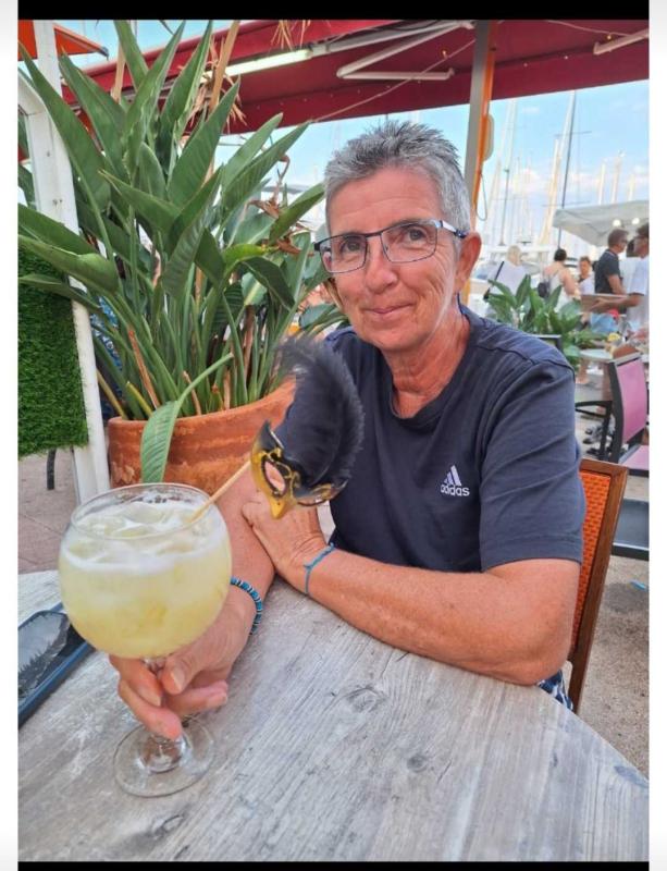 Mymy 64 ans Hyères