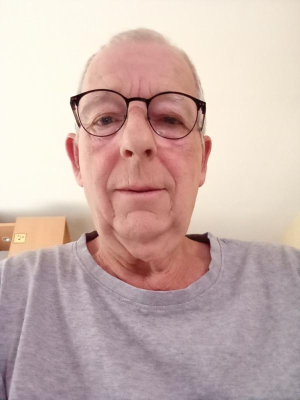Jean pierre 75 ans Cravans