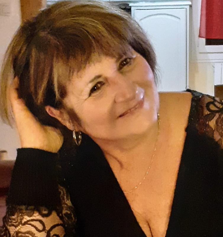 DANY 71 ans Alès