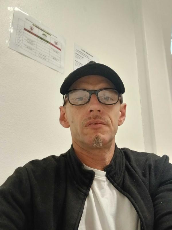 jean pierre 47 ans Caen