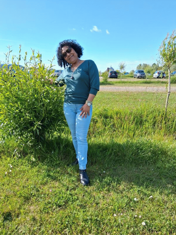 Fille des îles  58 ans Oloron Sainte Marie