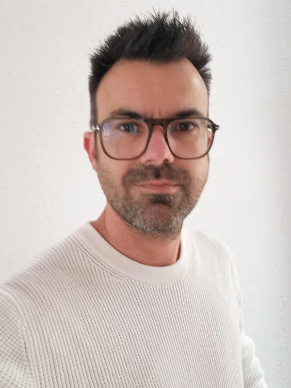 Mick 42 ans La Roche sur Yon