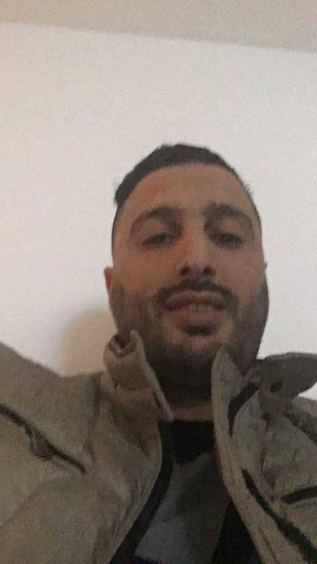 mouns 44 ans Ville la Grand
