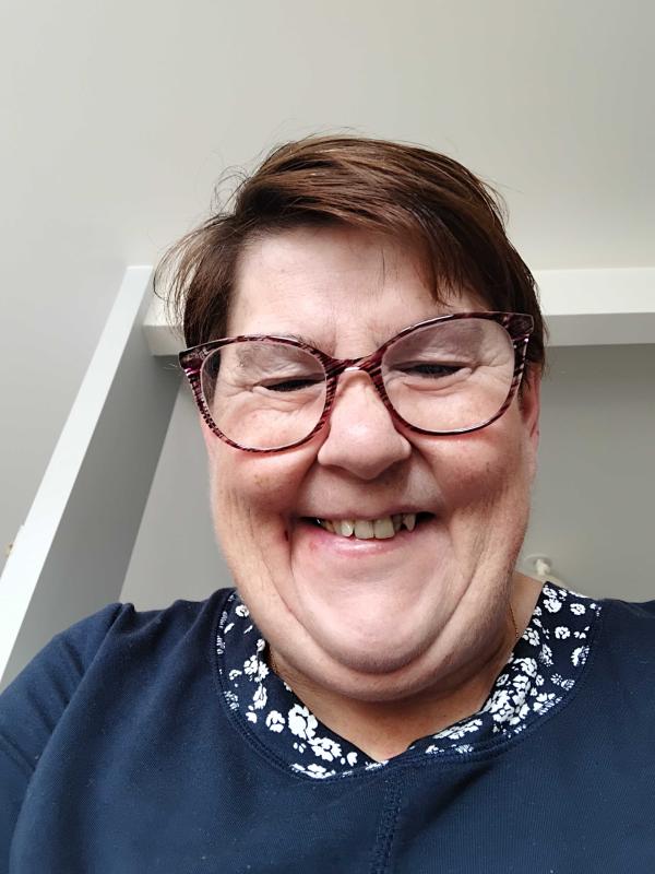 Mylene  56 ans Saint Symphorien de Lay