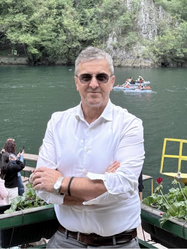 Paulo 64 ans Toulon