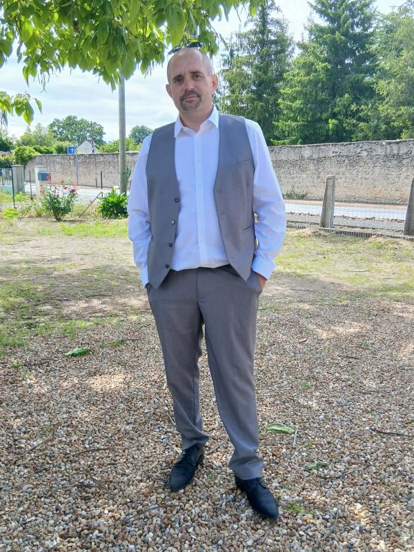 Arnaud  40 ans Mayet