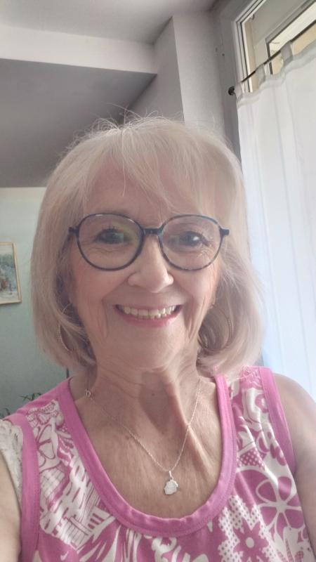 Kate  68 ans FAUX