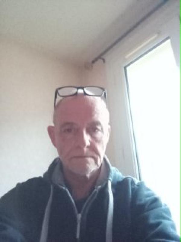 Didier 68 ans Le Monastère