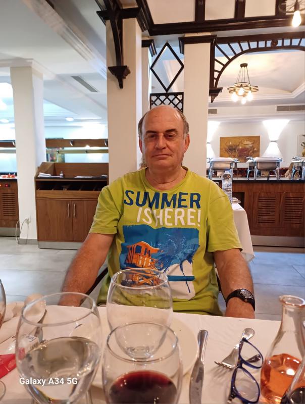 Philippe 64 ans Chartres de Bretagne