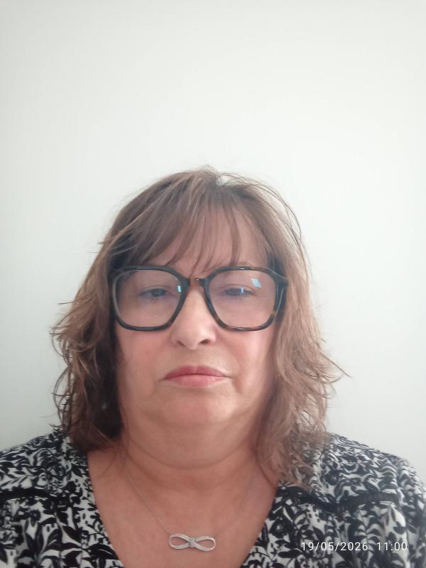 Sophie 59 ans Saint Julien les Rosiers