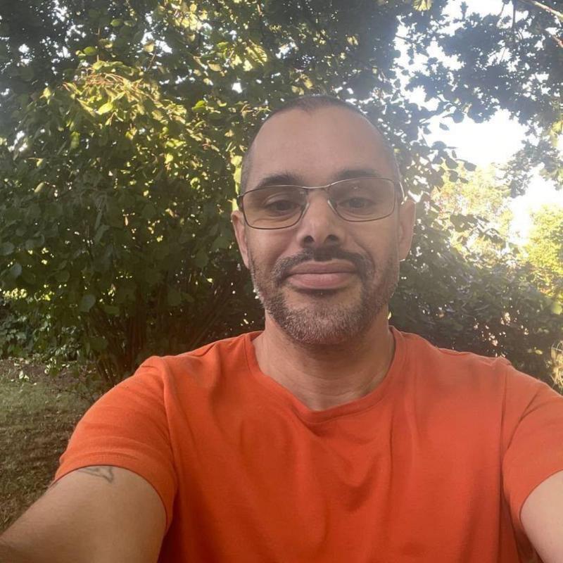 william 44 ans Le Pouliguen