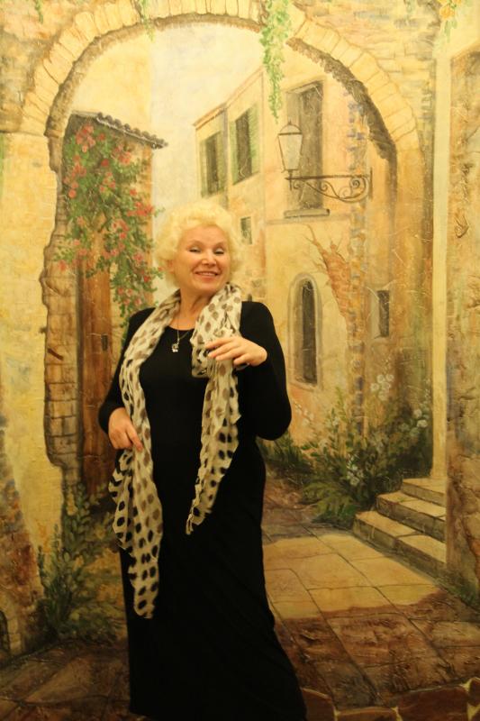 natali 66 ans Marly le Roi