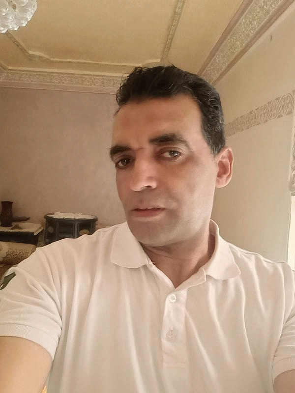Fatah 54 ans Besançon