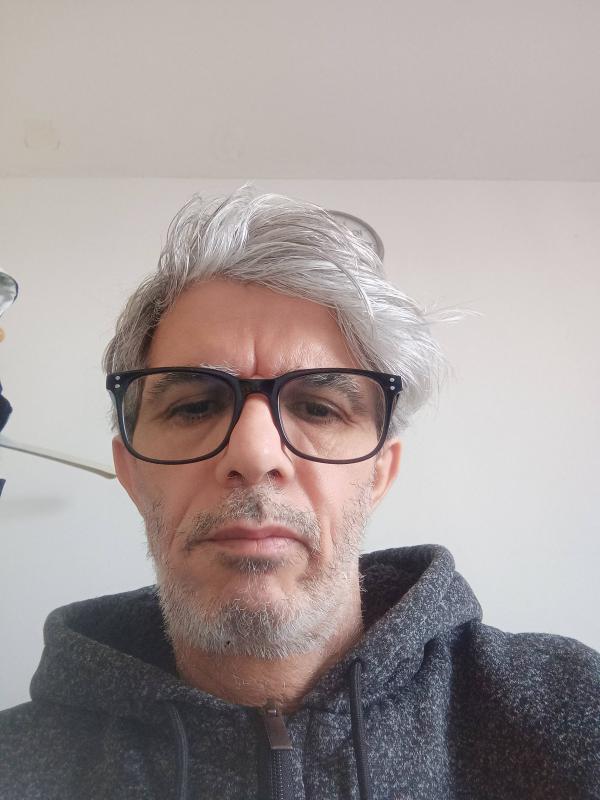 barech 54 ans Thiais